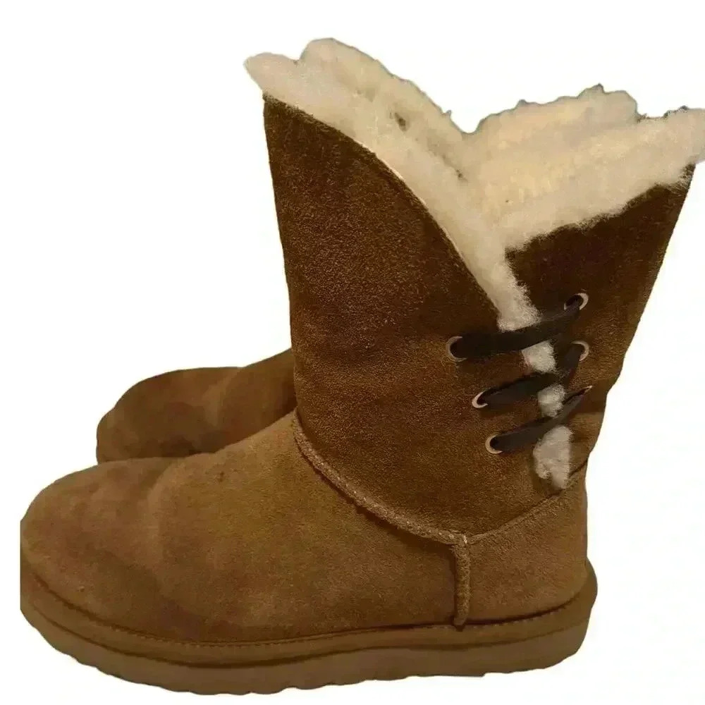 UGG BOOTS woman’s SIZE 7 dark chestnut